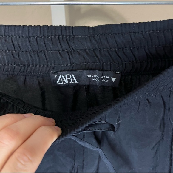 Zara Black Athletic Shorts Lightweight Elastic Waist - Picture 2 of 3